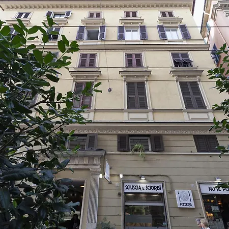 Elegant In The Center By Wonderful Italy Διαμέρισμα *